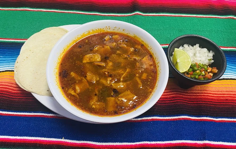 Menudo Con 1 2 Tortilla